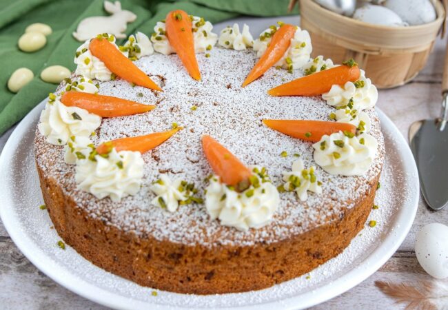 Gâteau aux carottes automnal aux noisettes hyper facile et rapide