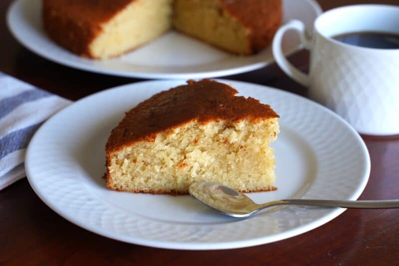 Gâteau au yaourt facile et moelleux votre nouvelle recette incontournable au Airfryer