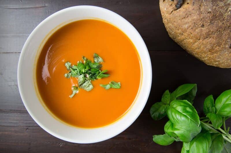 Un Velouté de Patates Douces Crémeux Une Recette Réconfortante et Facile