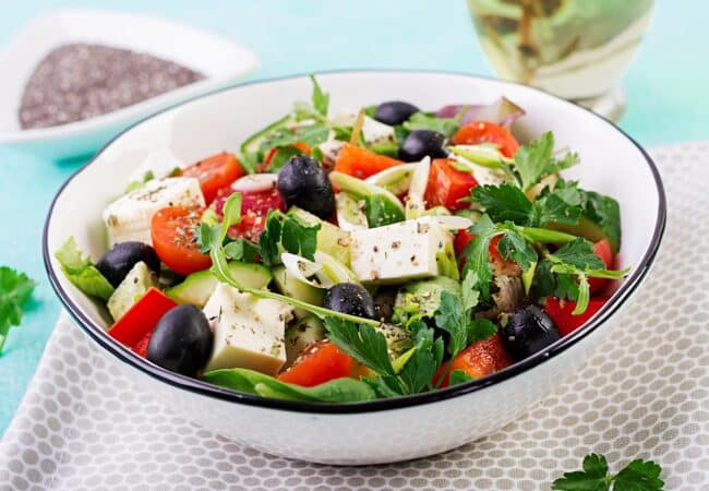 Salade grecque maison la vraie recette traditionnelle