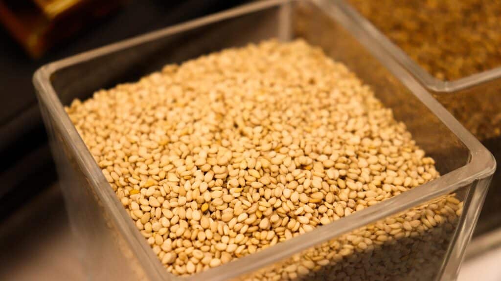 Comment ne plus avoir de mites alimentaires dans tes pots de farine, graines ou oléagineux